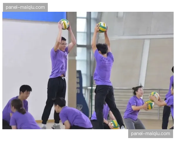 大学举重课程在北美流行，成为学生减压新选择